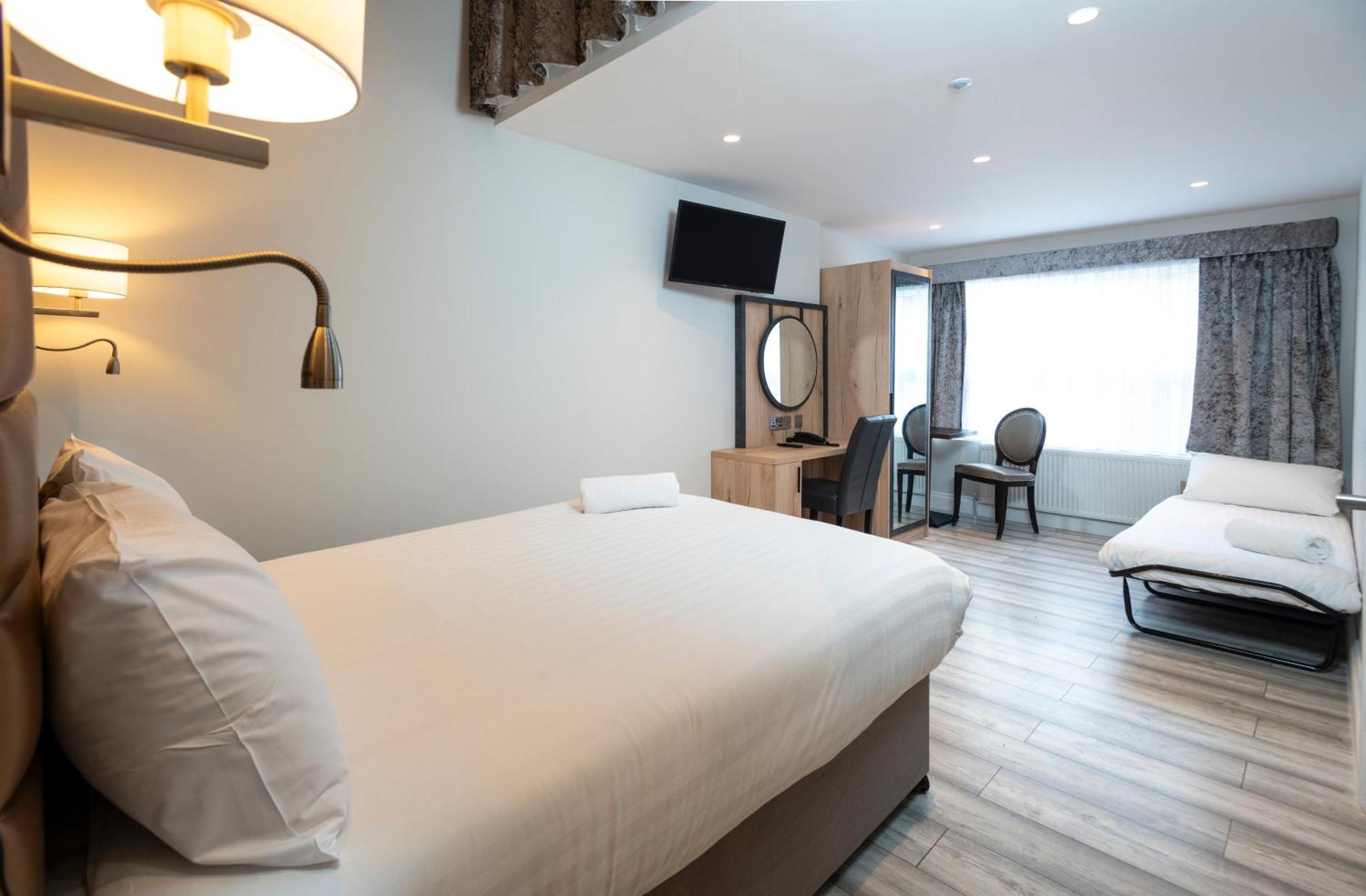 Best Western Chiswick Palace & Suites London Exteriör bild