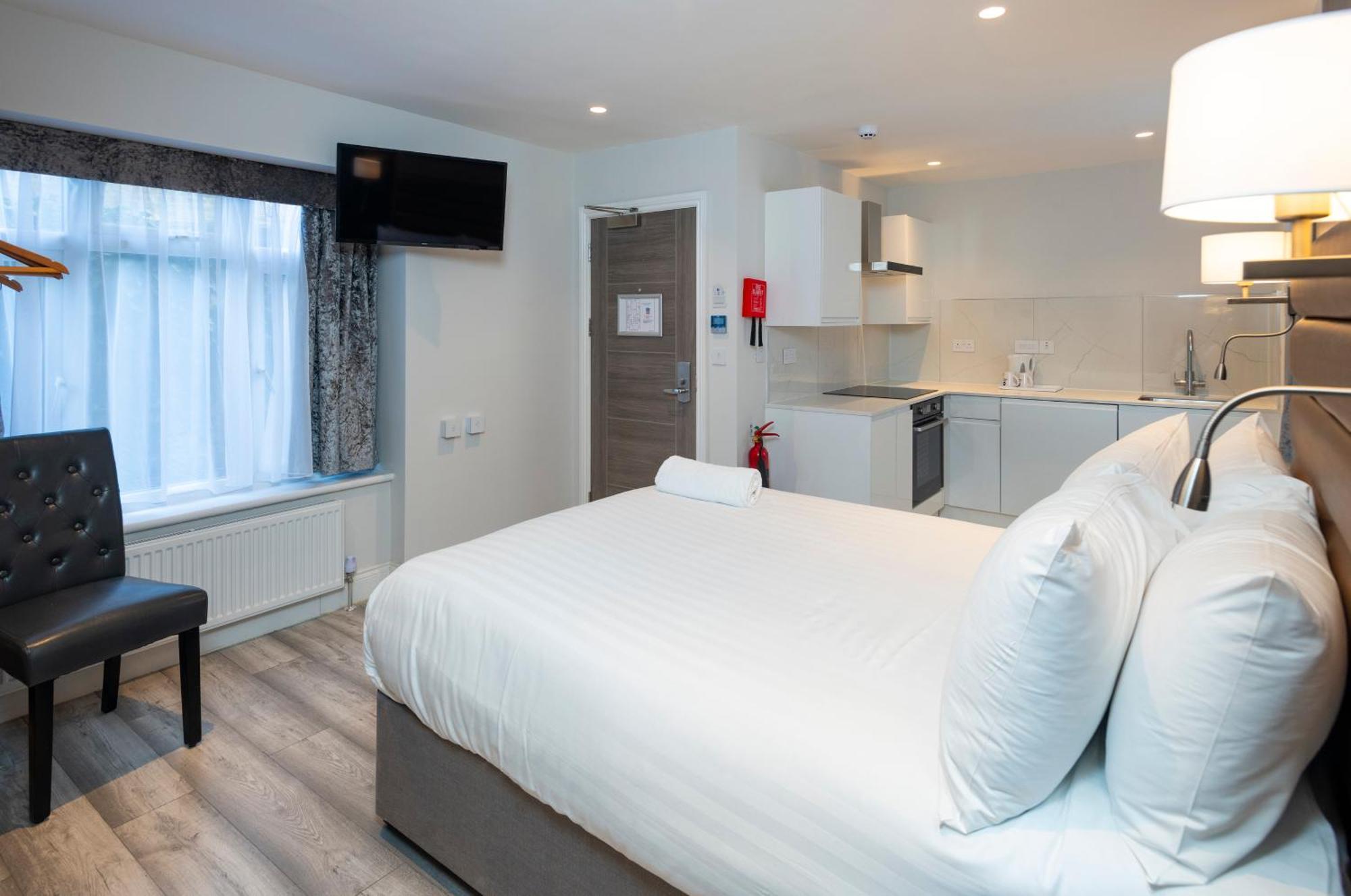 Best Western Chiswick Palace & Suites London Exteriör bild